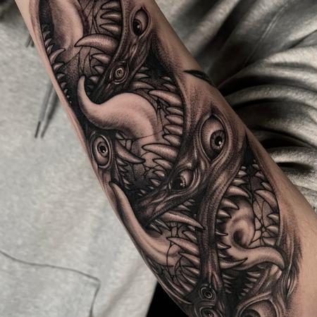 Tattoos - Biomechanical Horror Blackwork - 144744