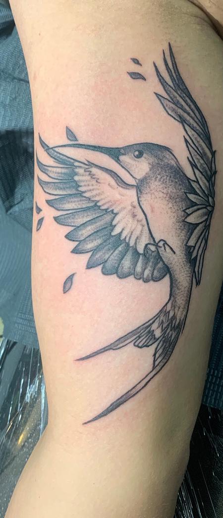 Edwardemar Bonilla - Bird tattoo