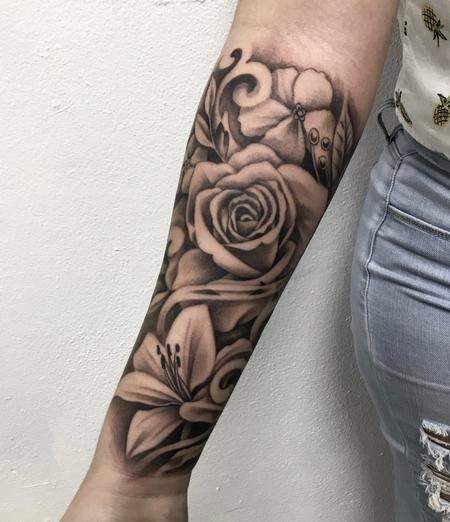 Hector Concepcion - Flowers on arm