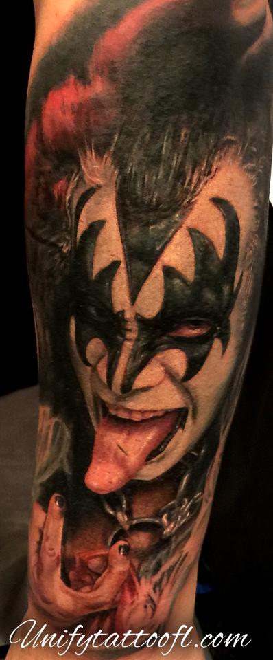 Bart Andrews - Gene Simmons