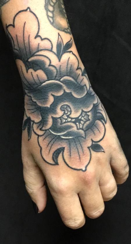 Skyler Del Drago - Flower Tattoo on Hand