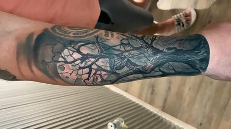 Edwardemar Bonilla - Tree tattoo