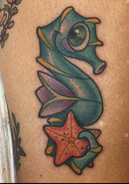 Skyler Del Drago - Seahorse and starfish