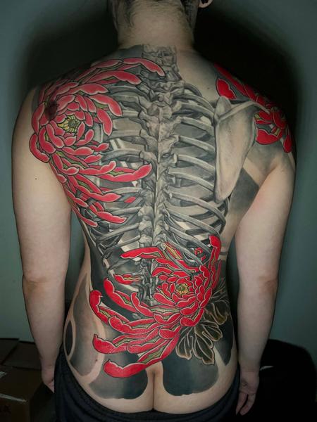 Bart Andrews - Spine Backpiece