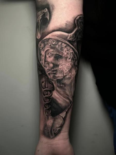 Kevin Moore - Statue Tattoo