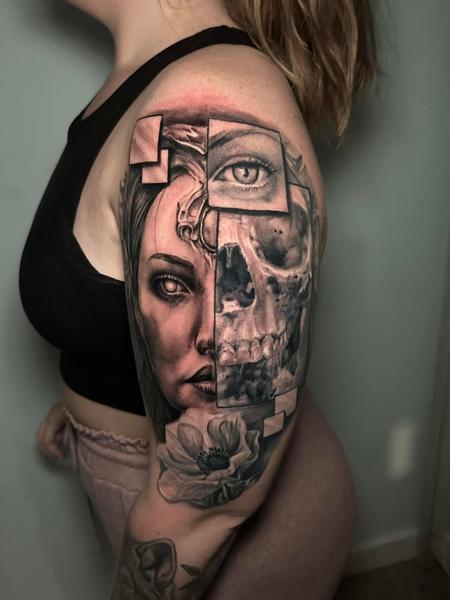 Kevin Moore - Abstract Woman tattoo