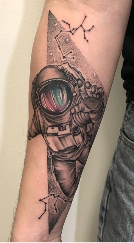 Hctor Concepcin - Spaceman Tattoo